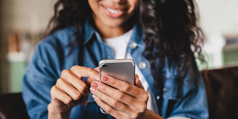 Top 5 student travel hacks 